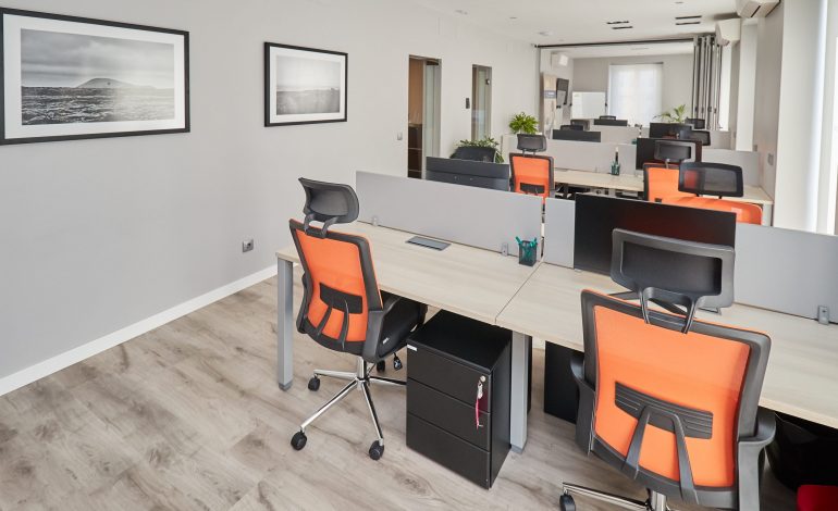 Comparativa entre espacio de coworking y biblioteca pública para estudiar oposiciones en Madrid